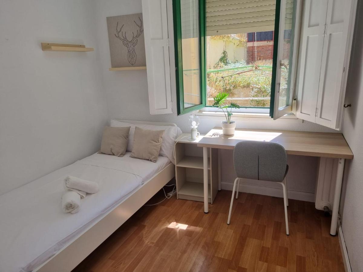 Un Rincon Con Vistas Al Parque Wifi Junto A Catedral By Apartamentos 洛格罗尼奥 外观 照片