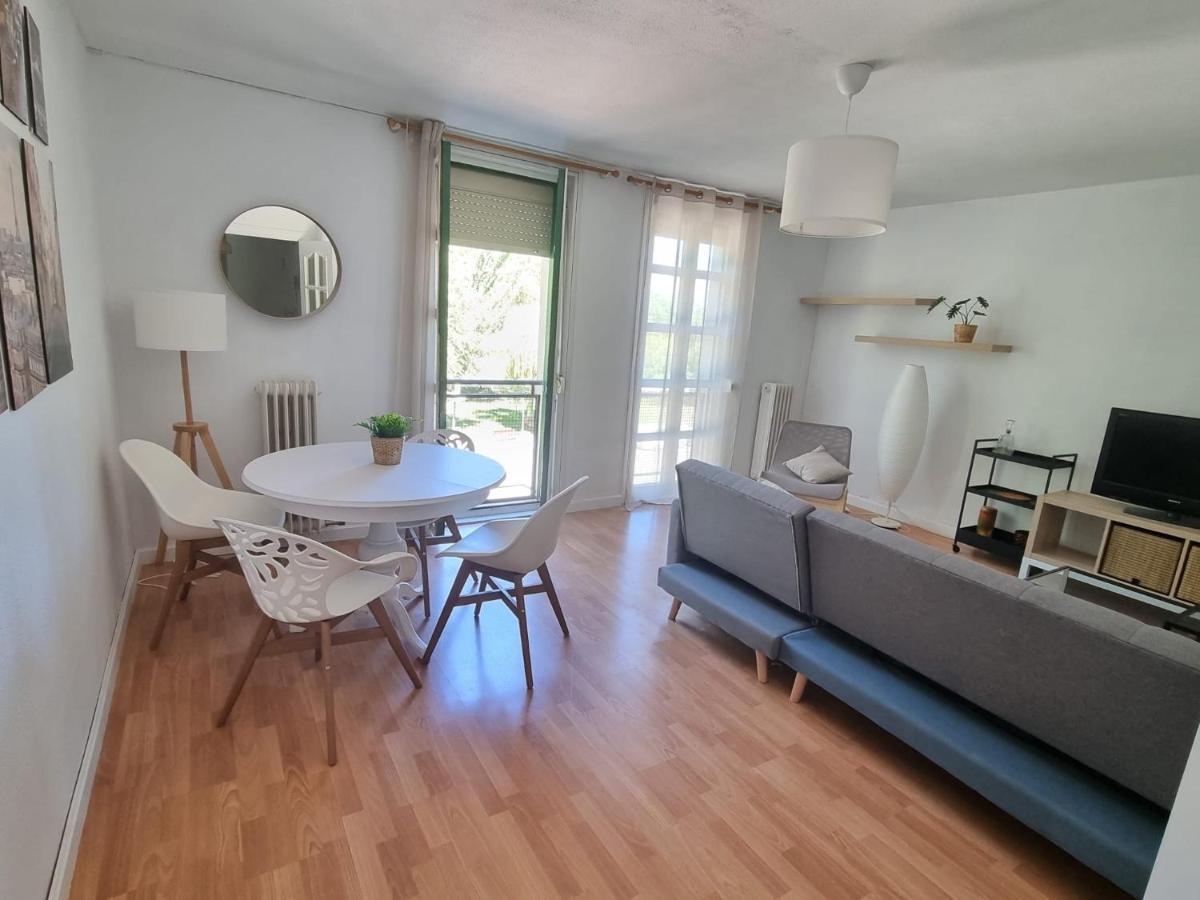 Un Rincon Con Vistas Al Parque Wifi Junto A Catedral By Apartamentos 洛格罗尼奥 外观 照片