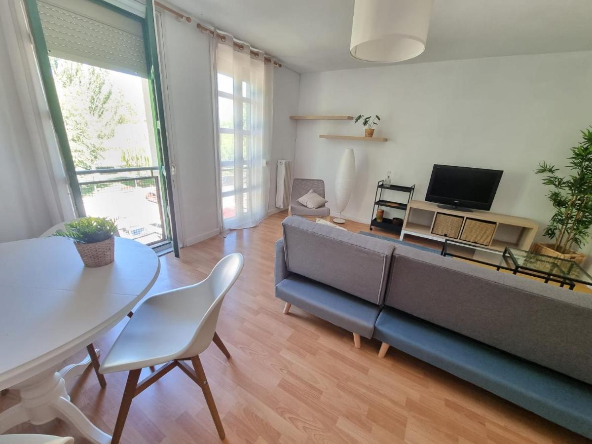 Un Rincon Con Vistas Al Parque Wifi Junto A Catedral By Apartamentos 洛格罗尼奥 外观 照片